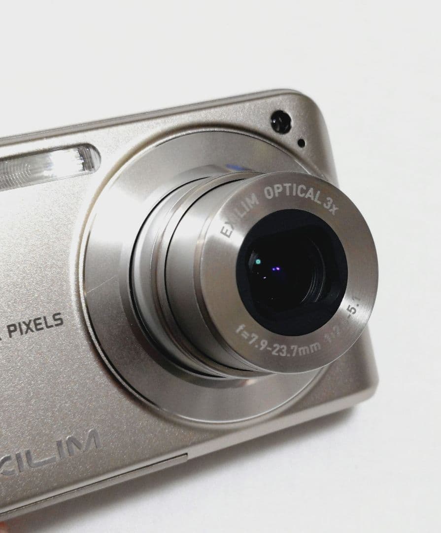 CASIO EXILIM EX‑Z1050 コンパクトデジタルカメラ デジカメ