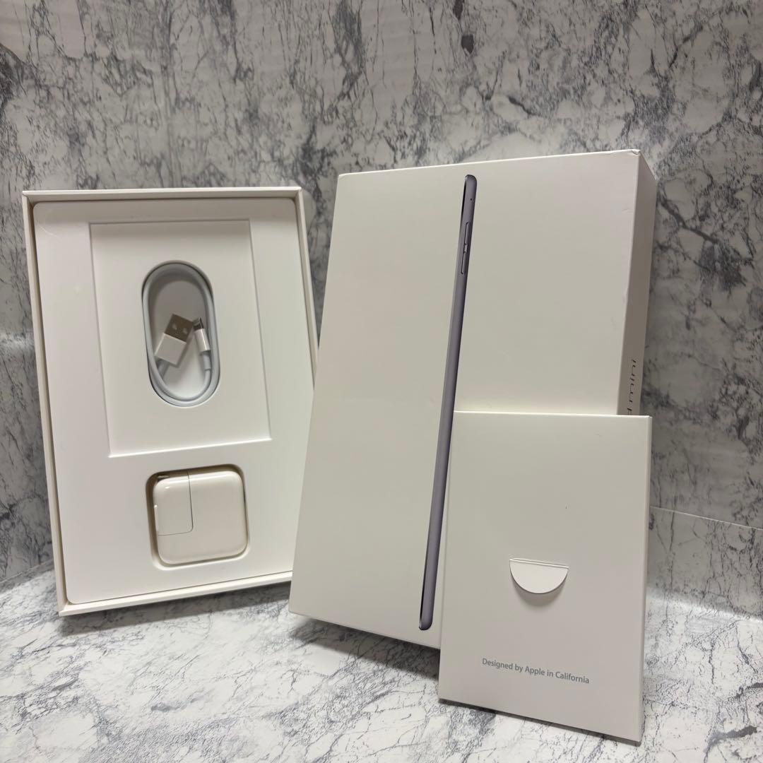 【美品】iPad mini 4 128GB シルバー