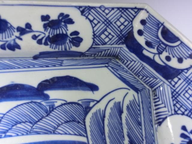 大皿■古い染付角皿(江戸後期～明治期)花唐草 船「玩」伊万里 八角四角 骨董品■