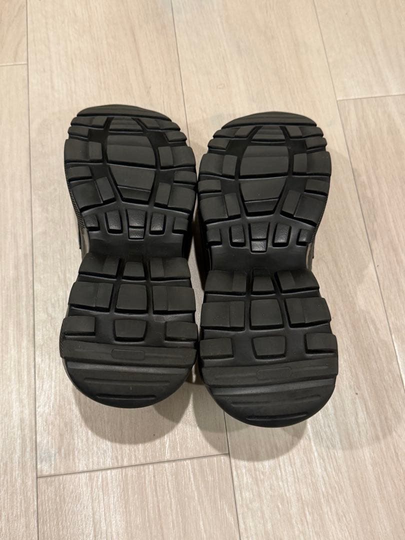 AKIKOAOKI Regulated Gravity ローファー