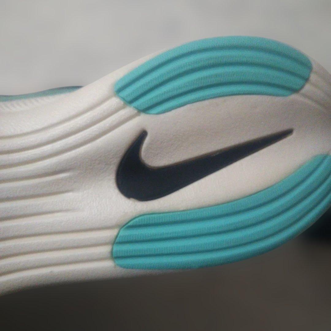 未使用⬛️NIKE ZOOMX VAPORFLY NEXT% HKNE27.5