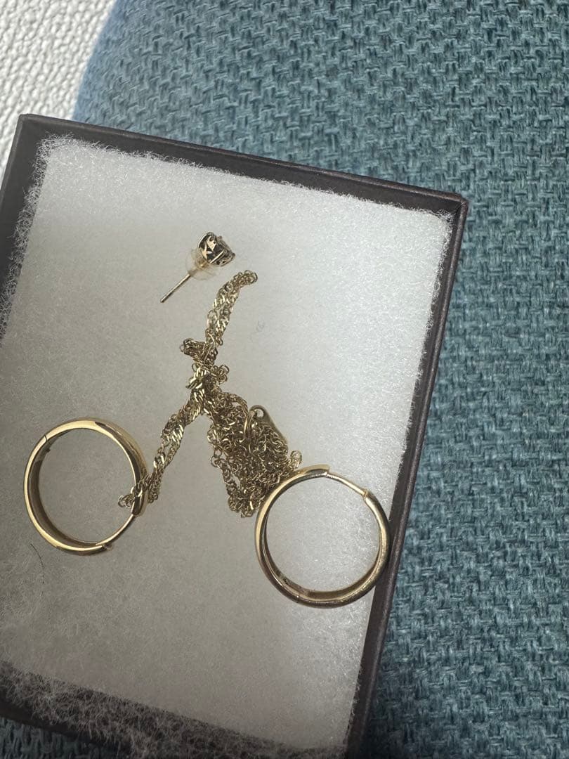 D*★様 avalanche 10kフープピアスとスタッドダイヤピアスセット