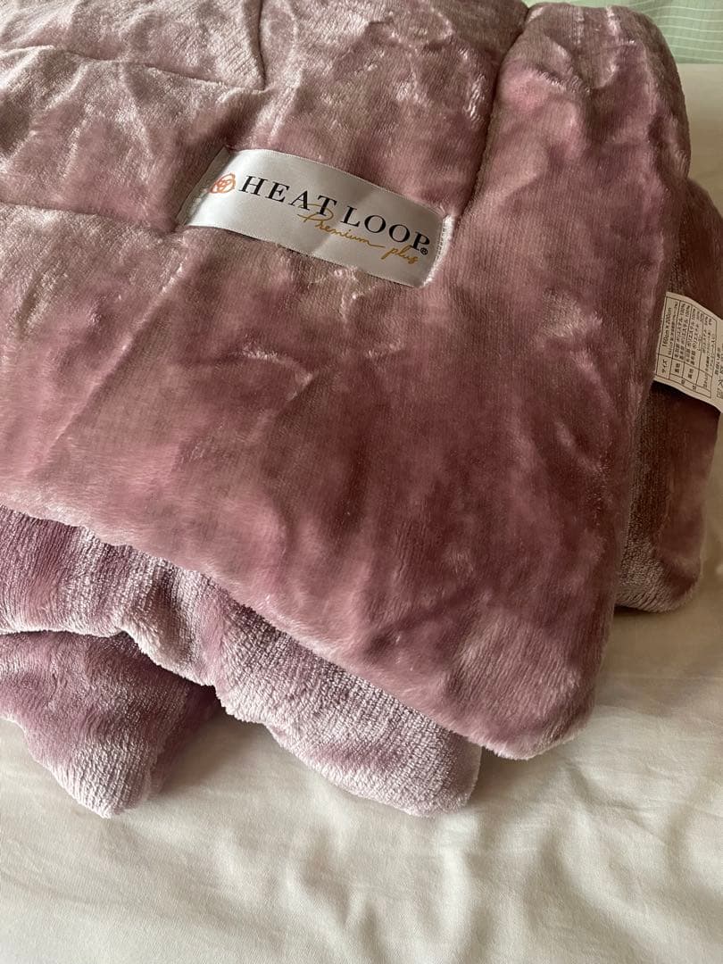 ディノス限定　ヒートループプレミアムプラス 中わた入り発熱毛布 セミダブル