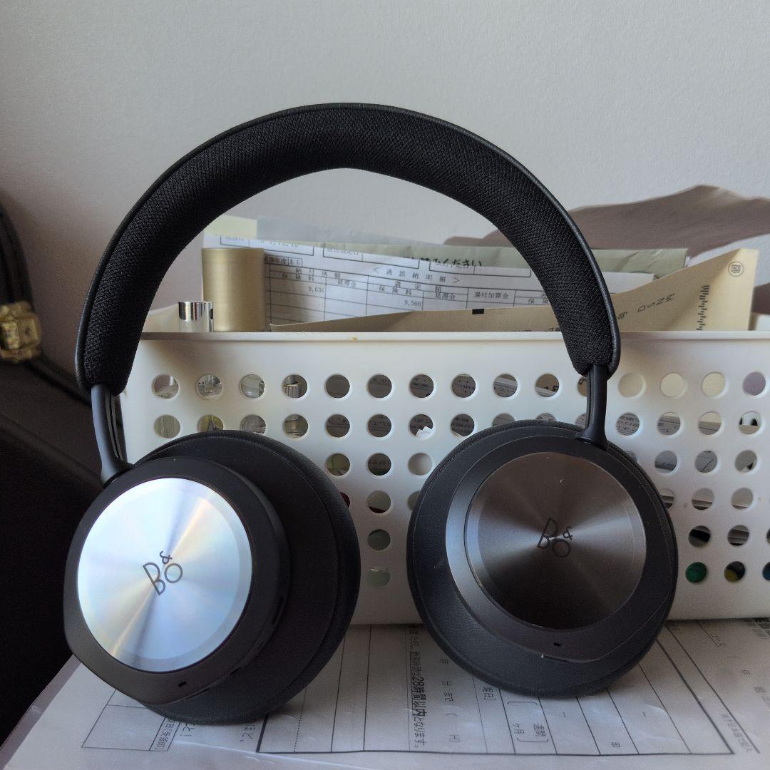 ヘッドホン Beoplay Portal