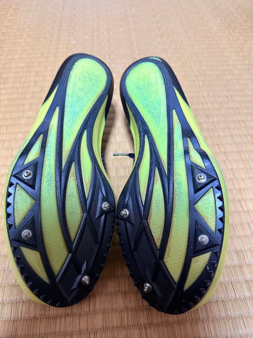 スパイク・シューズ Brooks Wire 7