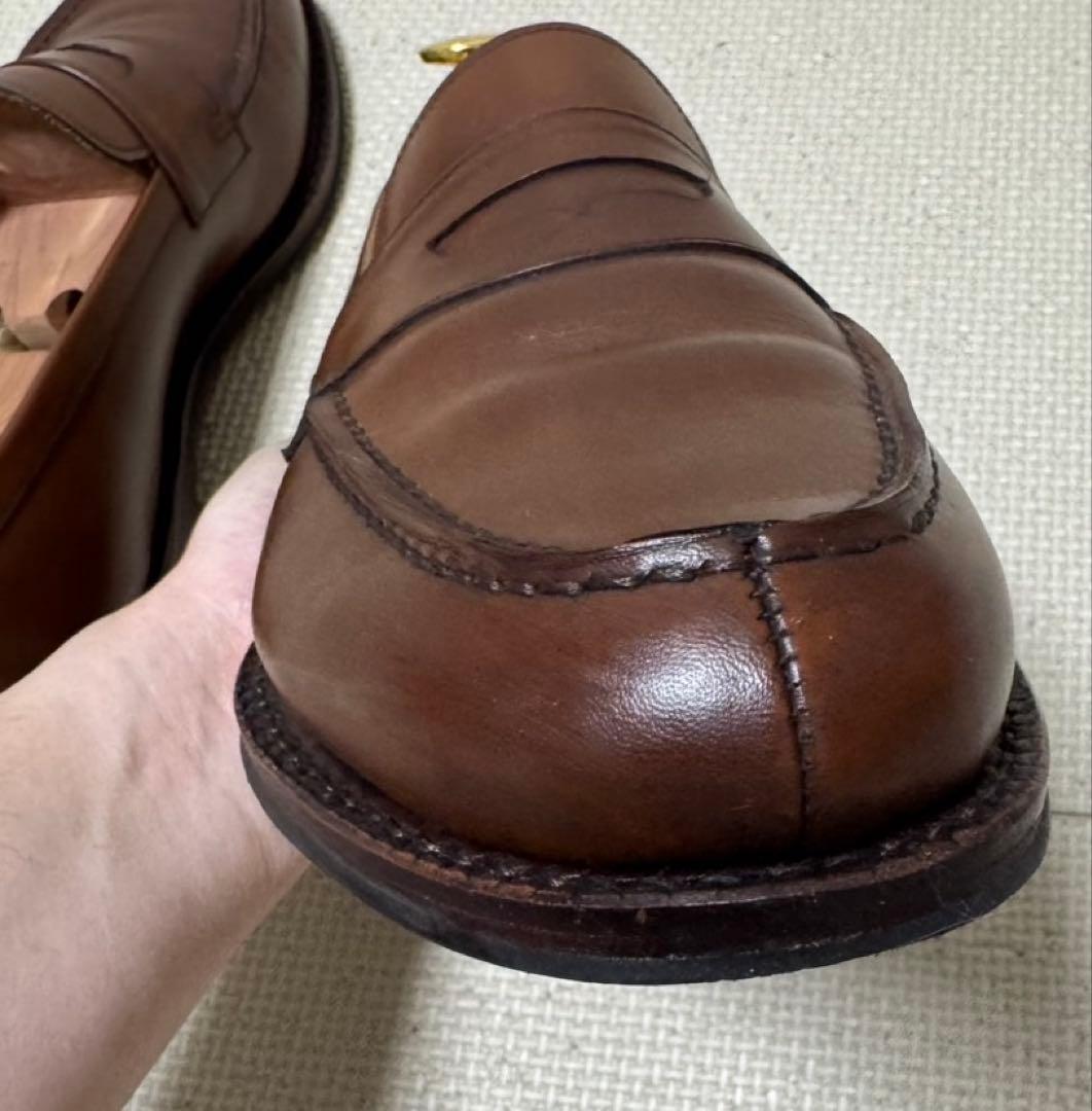 ジャランスリワヤ　ローファー