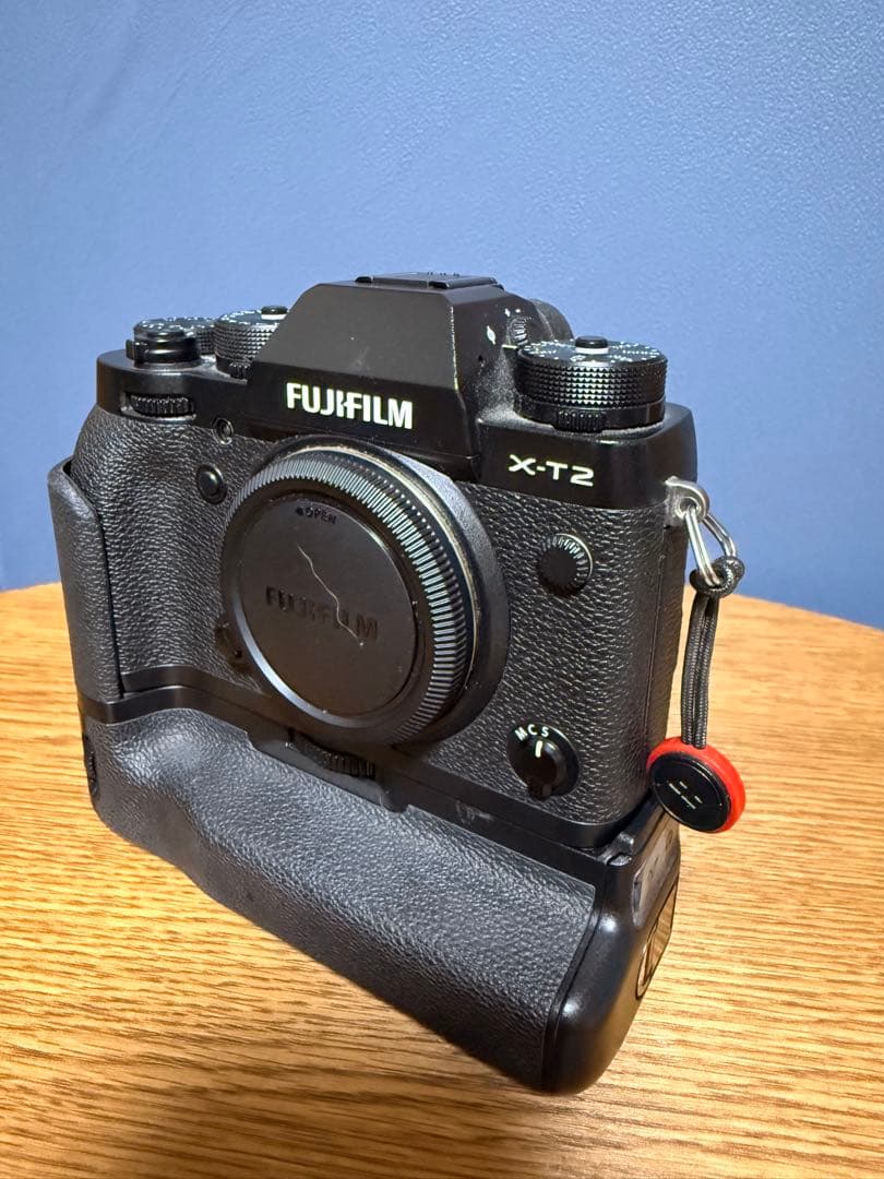 【極上美品元箱付】FUJIFILM X-T2 ＋ 純正バッテリーグリップ セット