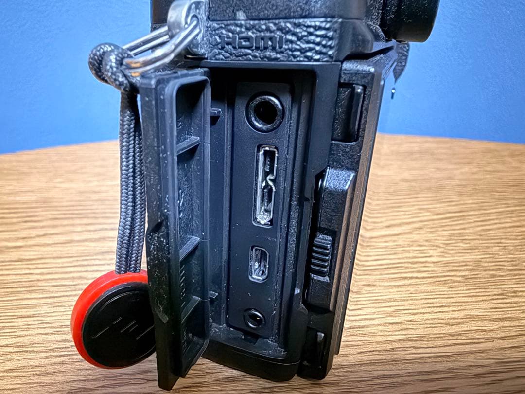 【極上美品元箱付】FUJIFILM X-T2 ＋ 純正バッテリーグリップ セット