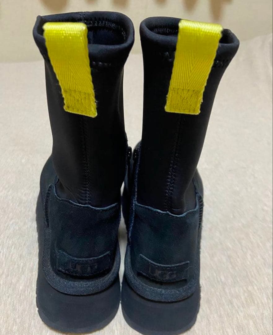 r*n様 UGG☆クラシックディッパー厚底