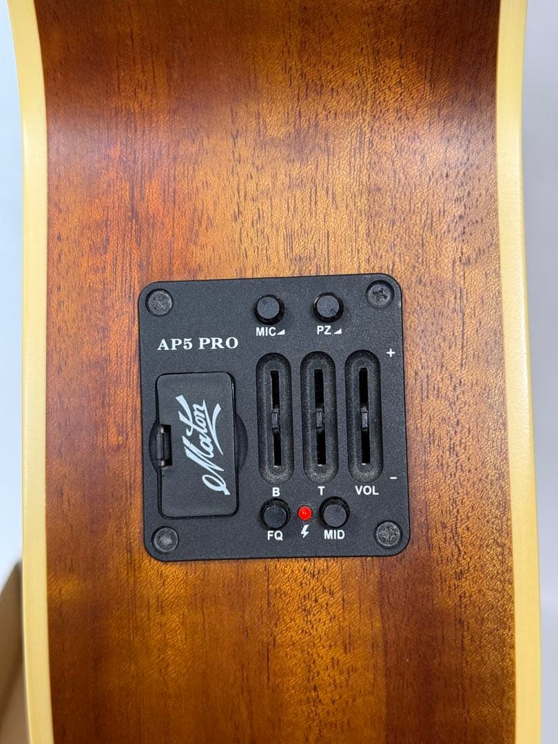 Maton EBG-808C TE 【トミー・エマニュエル シグネチャー】