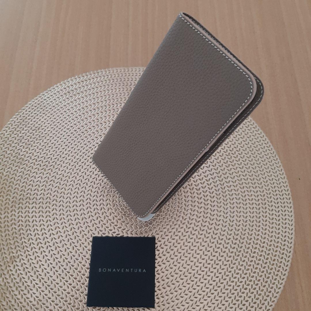 ボナベンチュラiPhone14Plusダイアリーケース　エトープ　シュリンクレザ