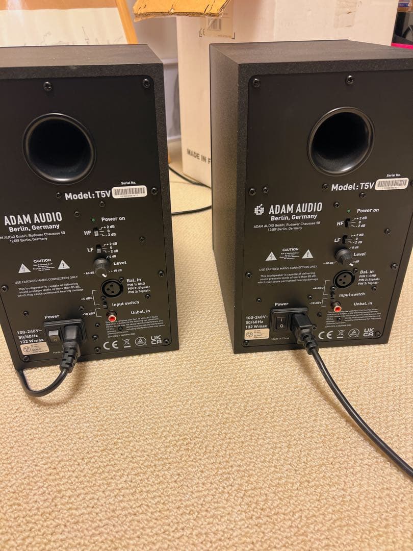 【美品】ADAM Audio T5V スタジオモニタースピーカー（2本）