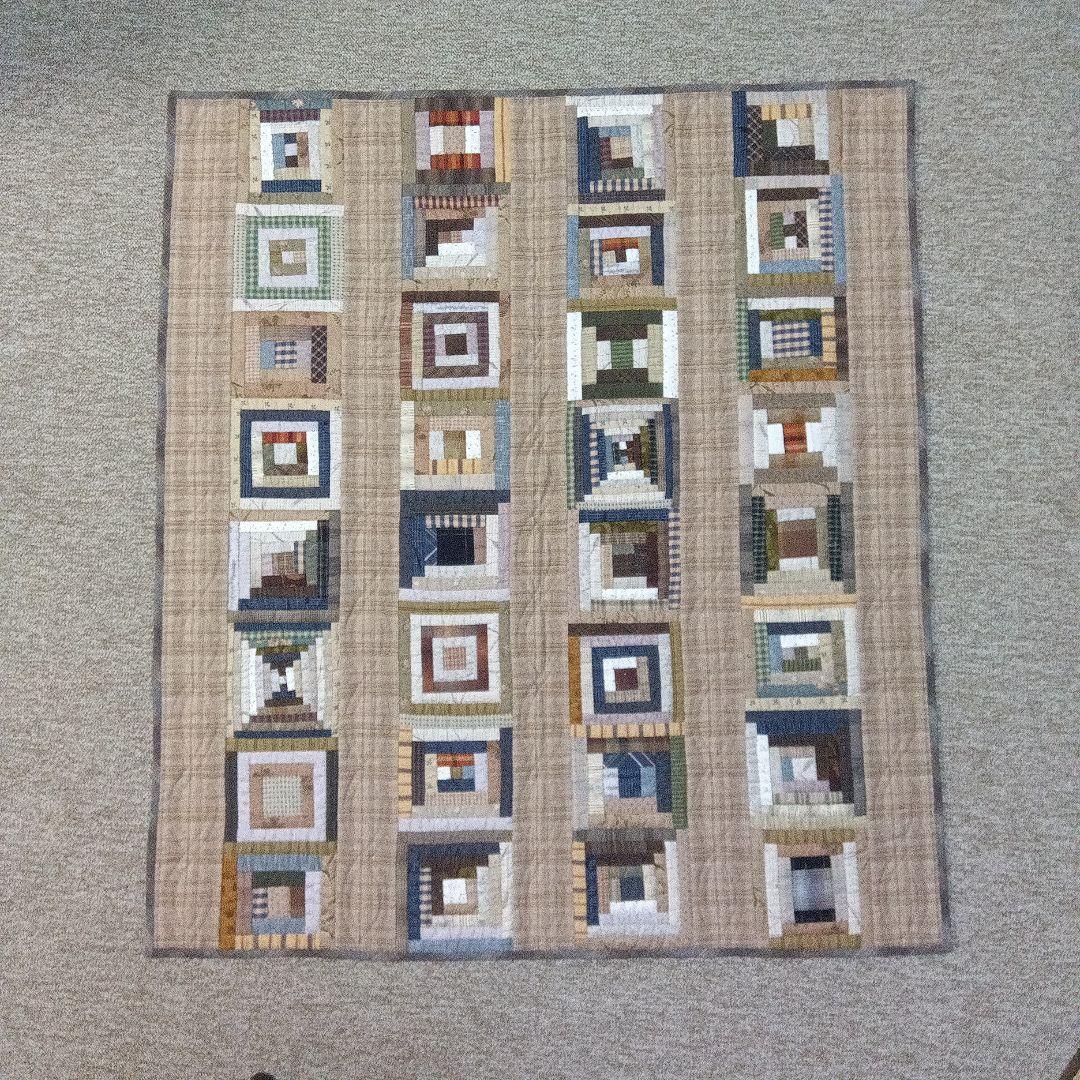 ログキャビンのパッチワークキルト(大)