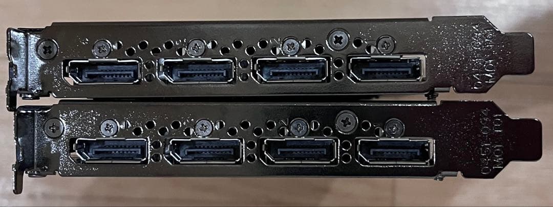 NVIDIA Quadro P4000 グラフィックボード　2枚セット