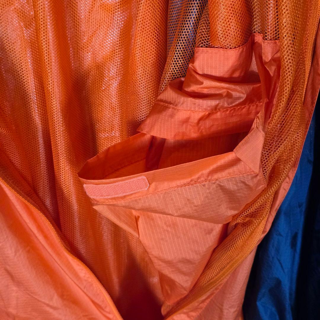 美品✨️ノースフェイス ウインドブレーカー ナイロンパーカー 超軽量 希少色 L