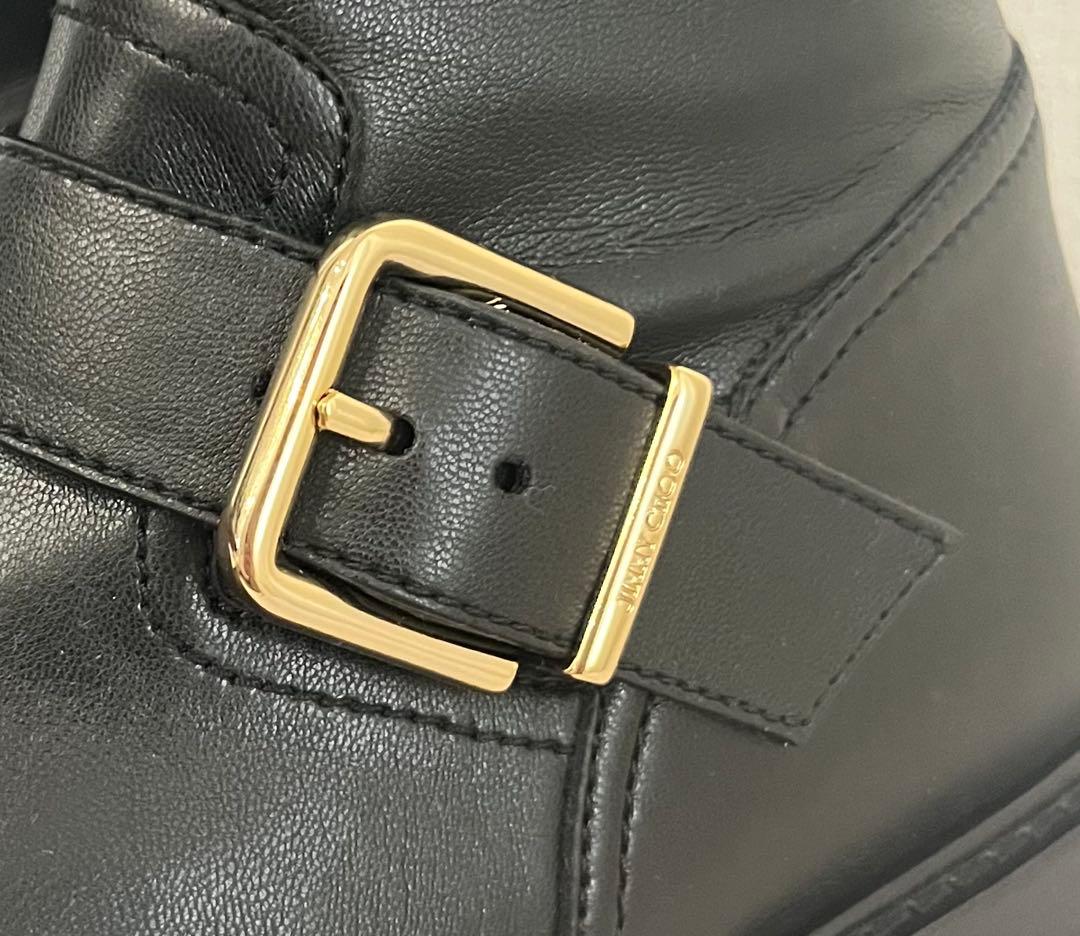JIMMY CHOO 37 黒ニーハイブーツ金具付きストラップ定価¥180400