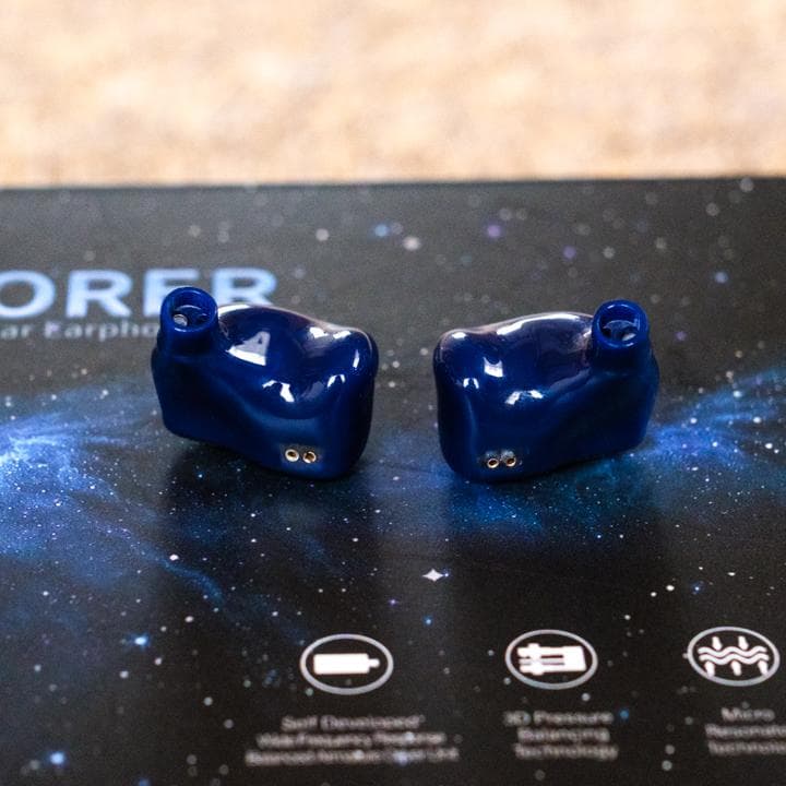 AFUL Explorer（4.4mmプラグ）イヤホン【付属品完備】