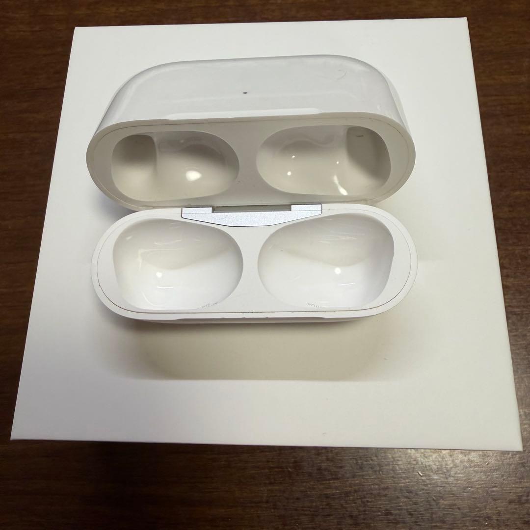 Apple AirPods Pro 2 Lightningモデル