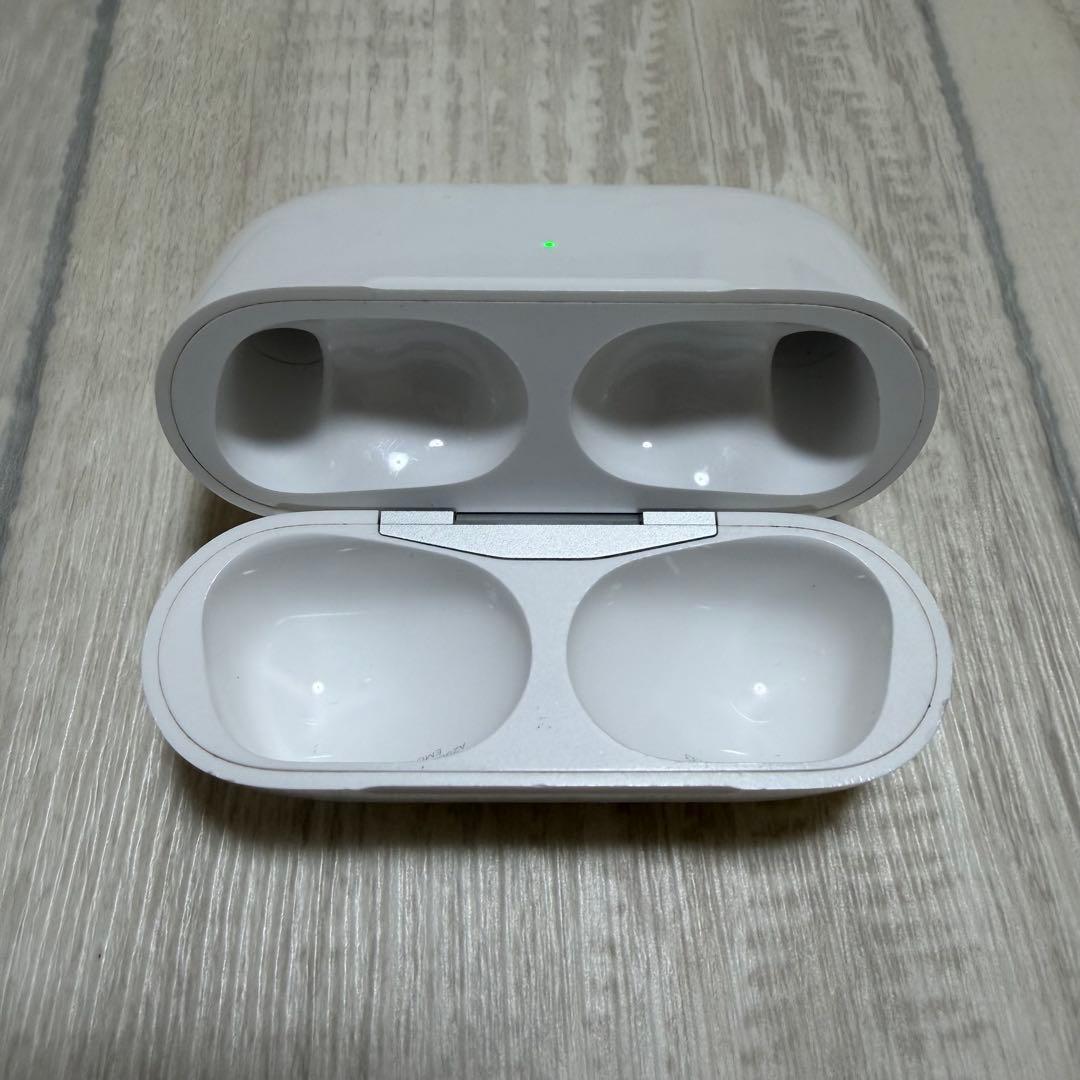 【Apple】AirPods Pro第2世代MagSafe充電ケース USB-C