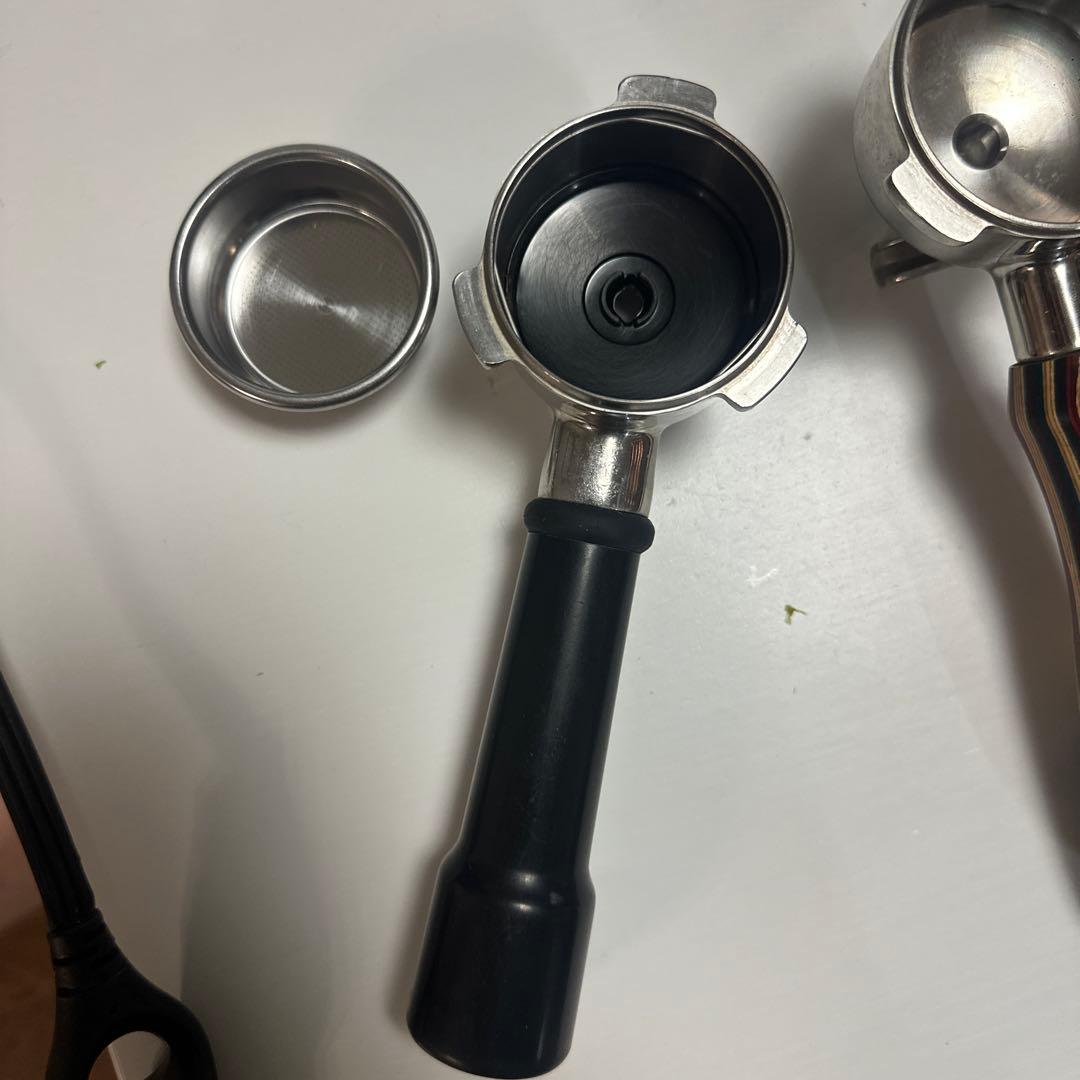 イタリア　【変圧器とグラインダー付き】Breville Barista