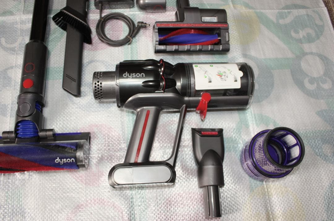 Dyson ダイソン Micro 1.5kg Complete SV21 FF