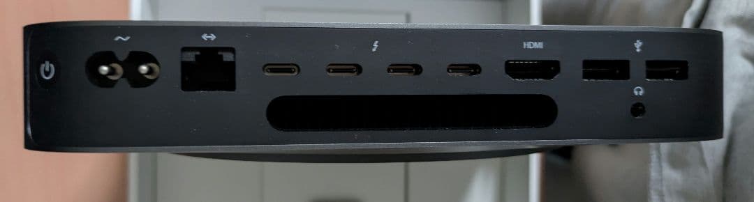 Apple Mac mini 2018 i3 メモリ8gb ssd128gb