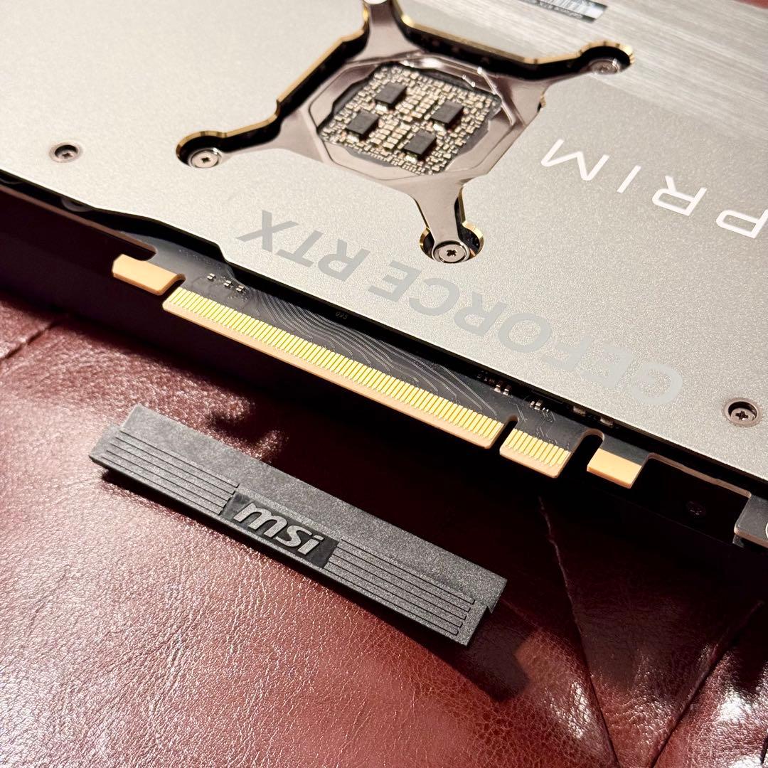 グラフィックボード・グラボ・ビデオカード MSI RTX 4090 SUPRIM LIQUID X 24GB GDDR6X