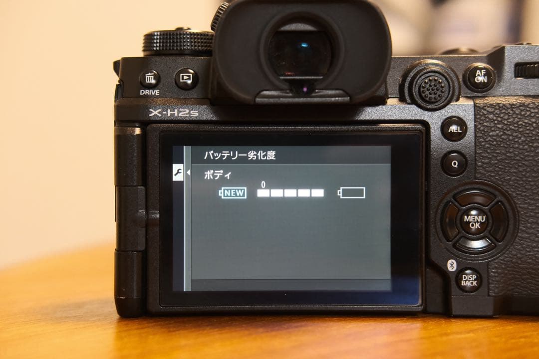 FUJIFILM X-H2S ボディ 美品　動作良好 シャッター8817枚