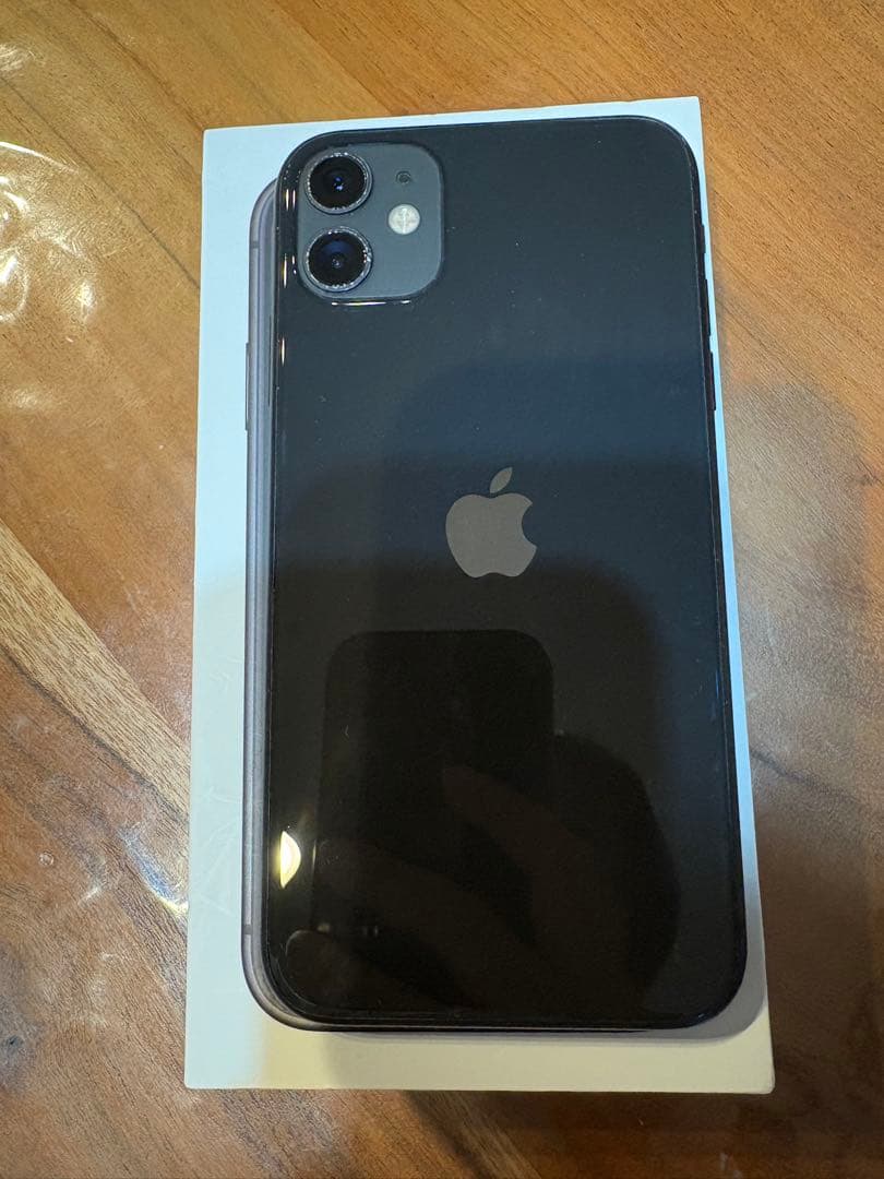 Apple iPhone 11 64GB 箱あり