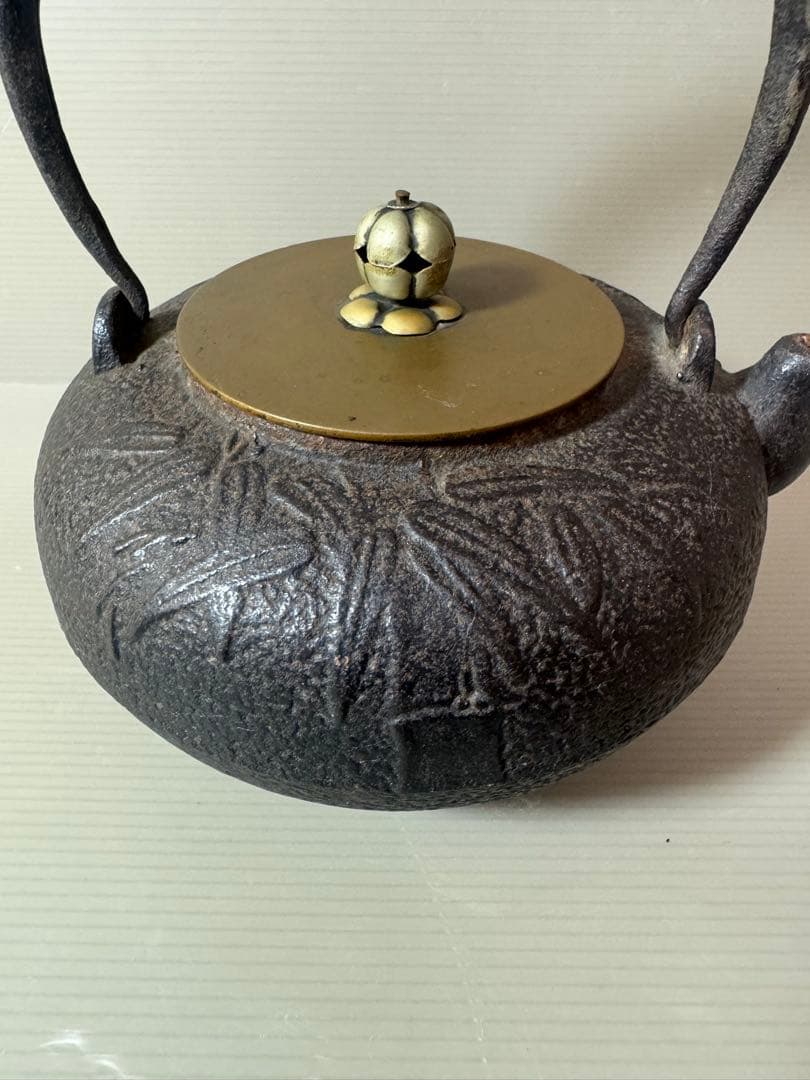 2855 茶道具　龍文堂　竹文　鉄瓶