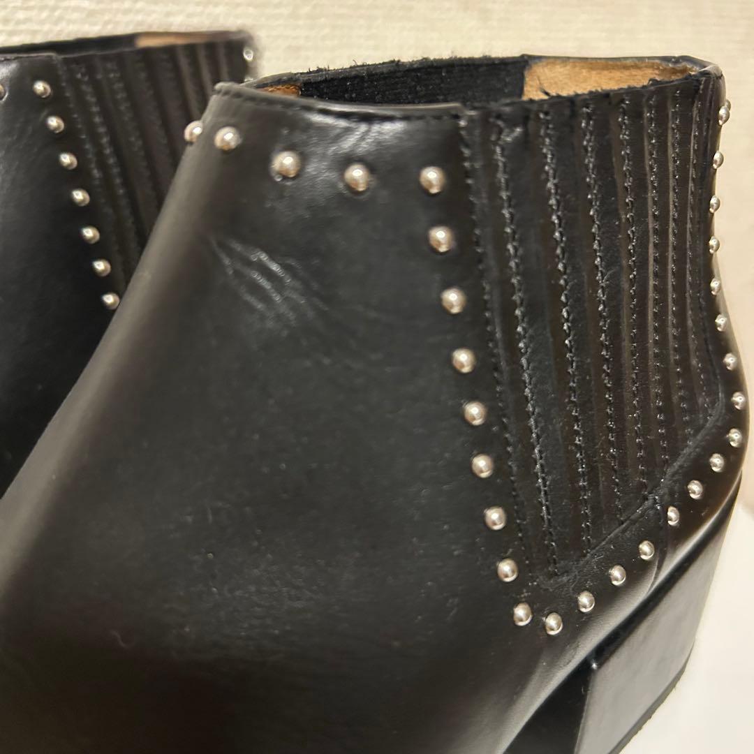 美品 GIVENCHY ジバンシー スタッズ ブラックレザー ショートブーツ