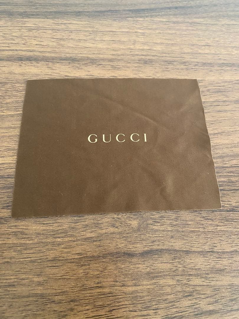 MONOTONE！GUCCI サングラスハートレディース黒ケース付き度なし