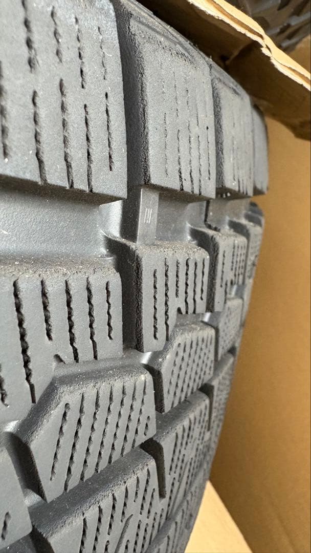 265/60/18 スタッドレスタイヤ　ジープ 18インチ アルミホイールセット