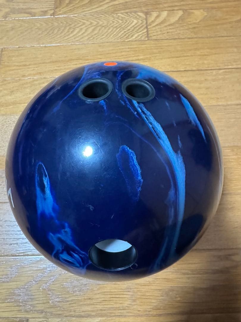 VENOM ブルーコーラル　ボウリングボール 15ポンド