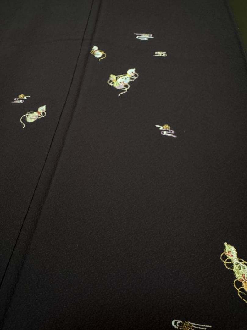 【銘品新品】京都老舗銘店「ゑり善」深紫色 日本刺繍手刺繍「瓢箪 観世水文様」