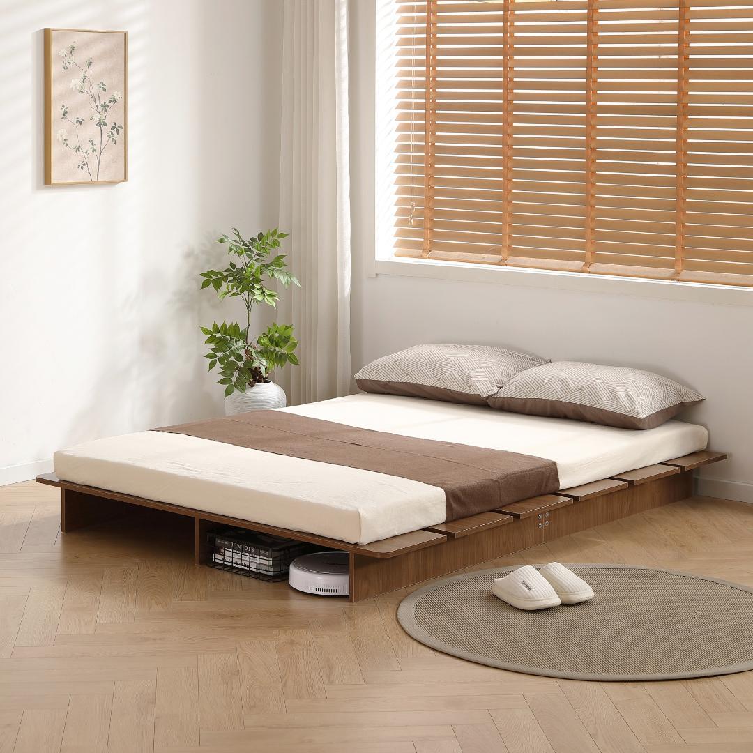 超人気！【幅140cm】木目調 ベッド SD ローベッド Brown