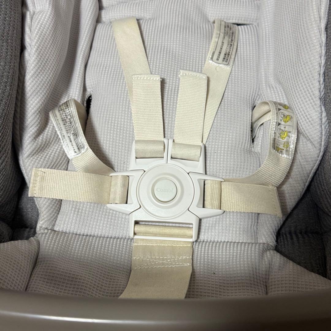 Combi ベビーザらス コンビ ネムリラ オートスウィング Simplight