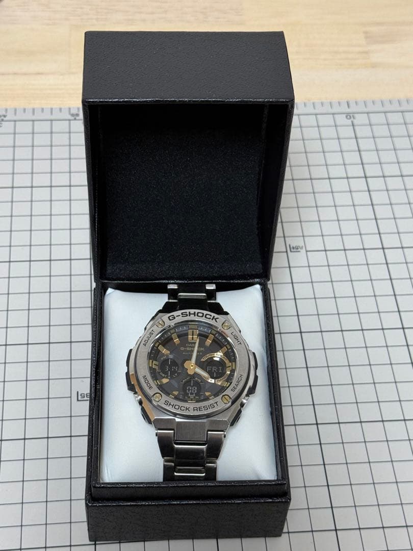g-shock GST-W110D-1A9JF g-steel メタルバンド