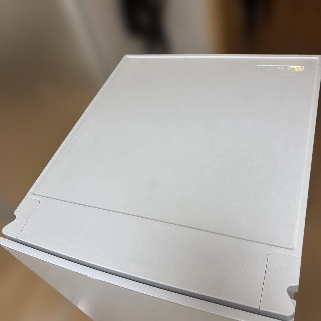 【美品】シャープ 冷蔵庫 SJ-D15K-W 2024年製 ホワイト 152L