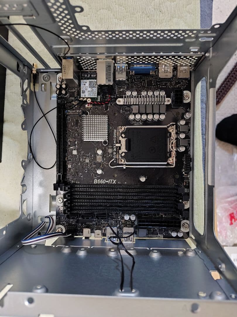 その他 DESKMEET B660