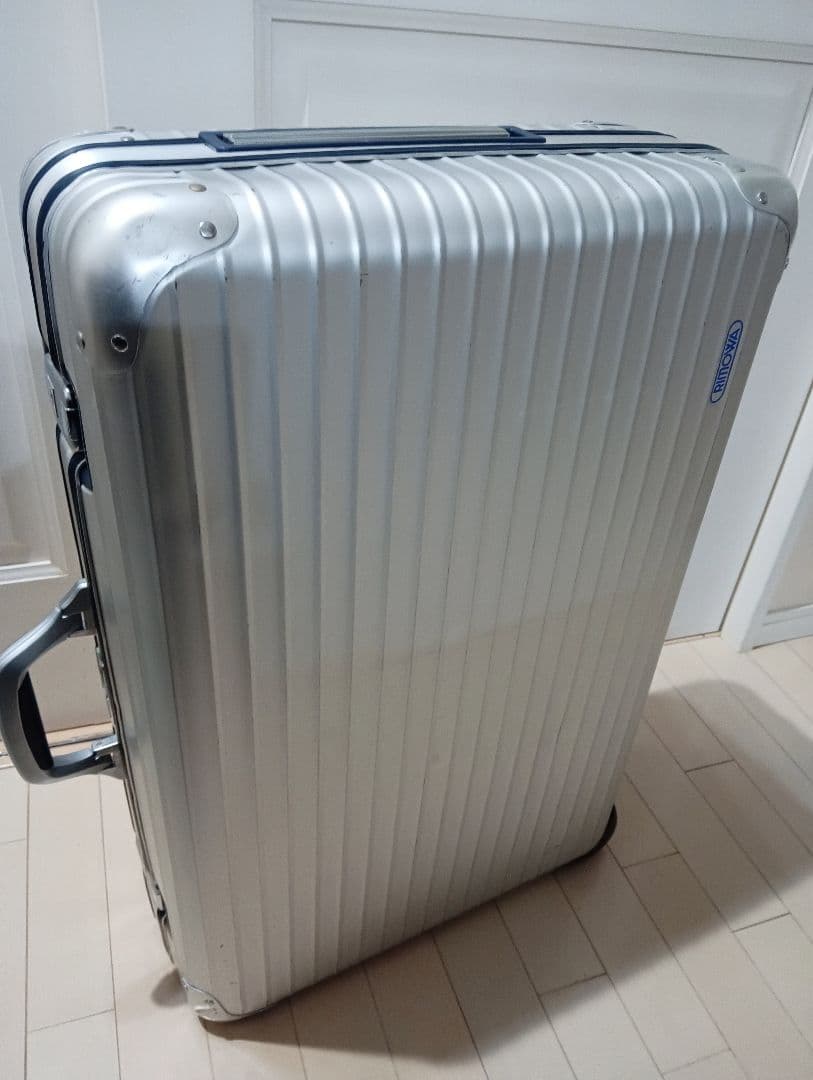 希少 廃盤品 RIMOWA silver Integral 2輪 青ロゴ