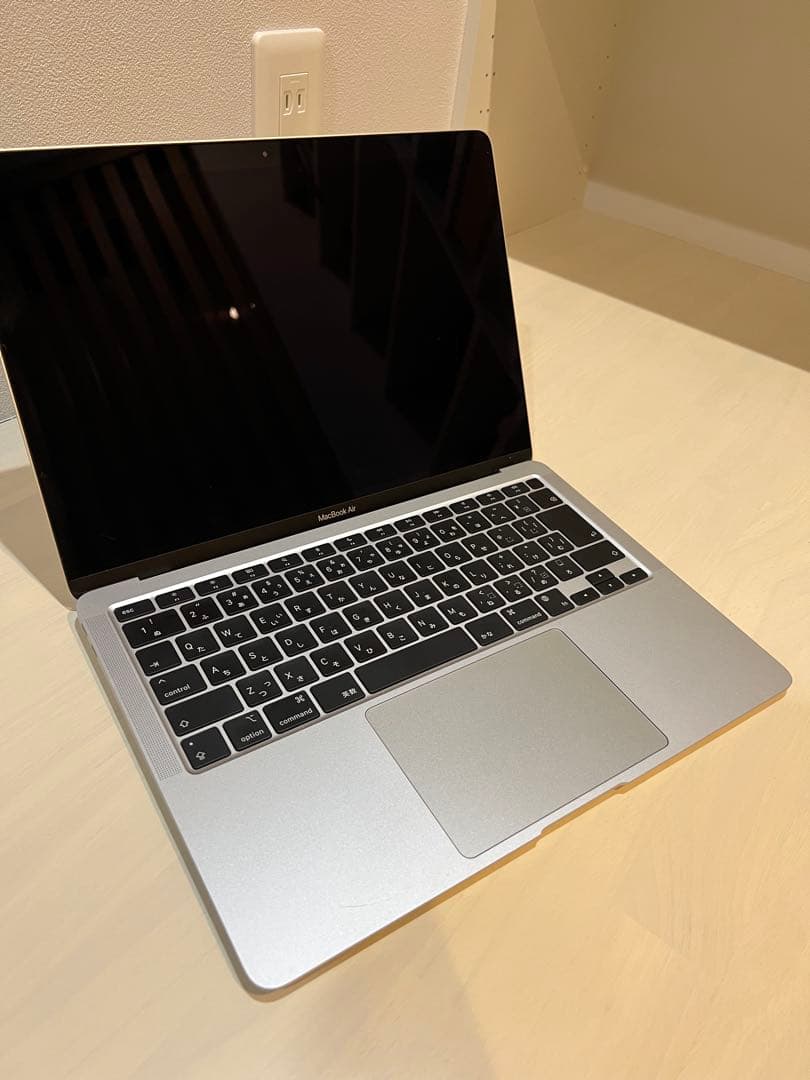 【美品】MacBook Air 13.3インチ 2020 8GB