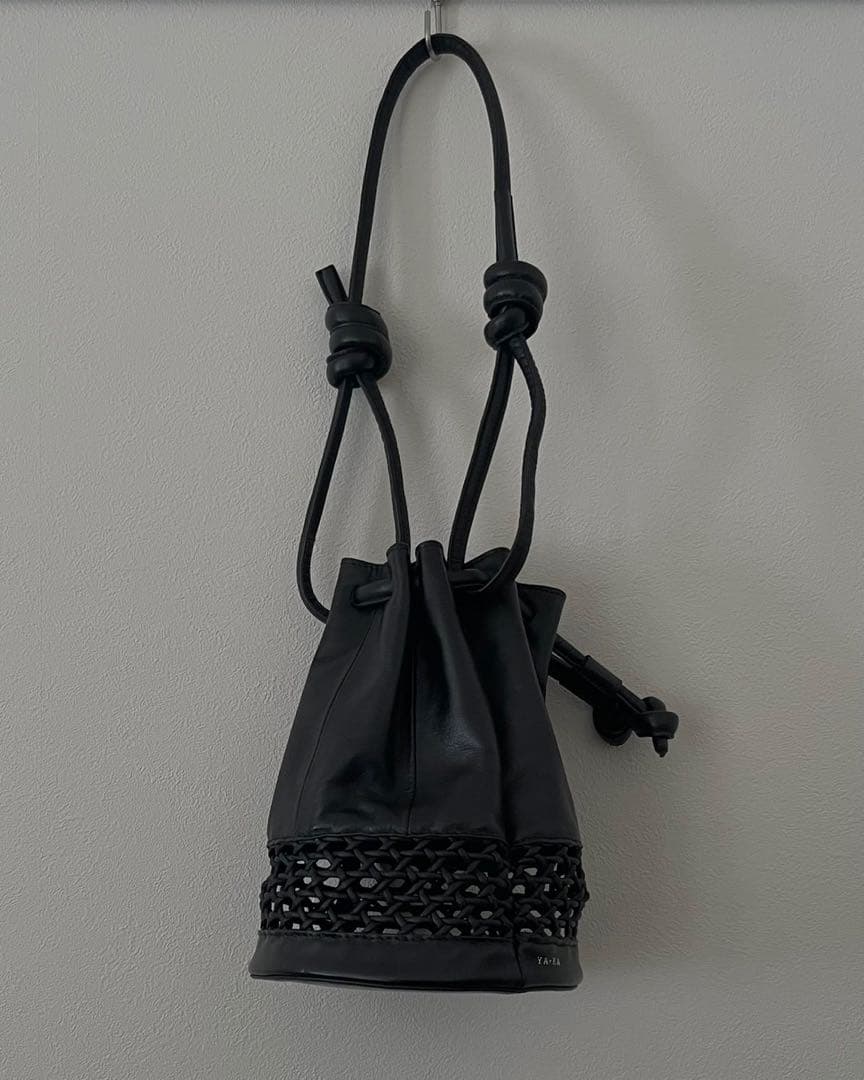 【YArKA/ヤーカ】メッシュ切替巾着ショルダーバッグ