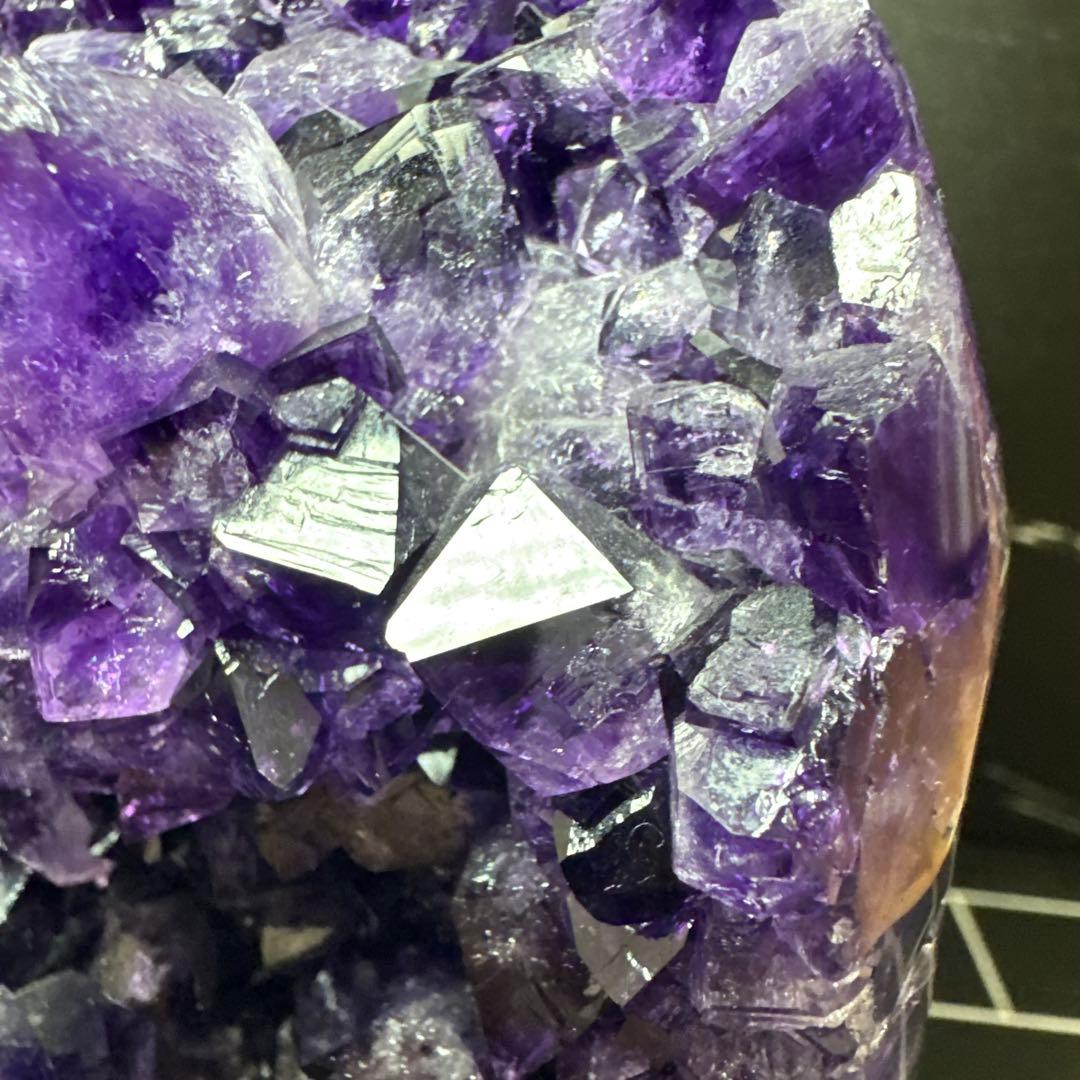 【極上品】ウルグアイ産　アメジストドーム　カルサイト共生