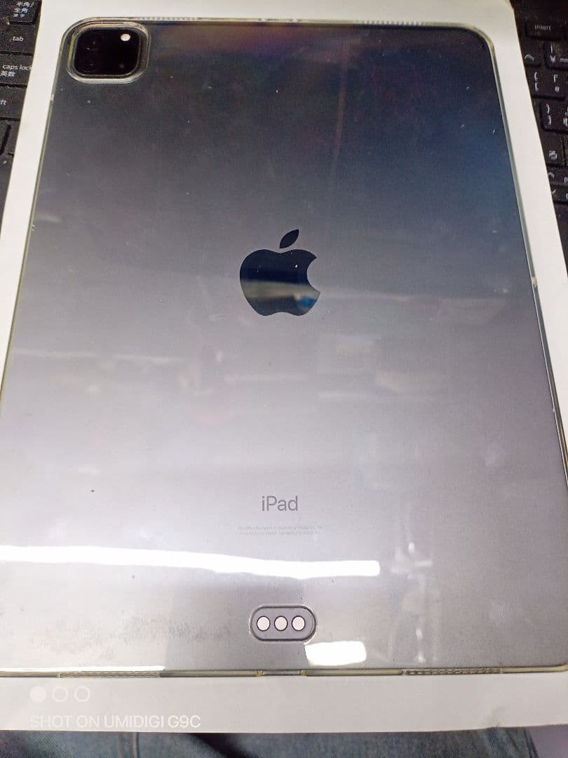 Apple iPadPro第2世代11インチ美品256GBスペースグレA2228