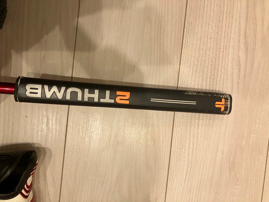 Odyssey White Hot OG V-Line パター　34インチ