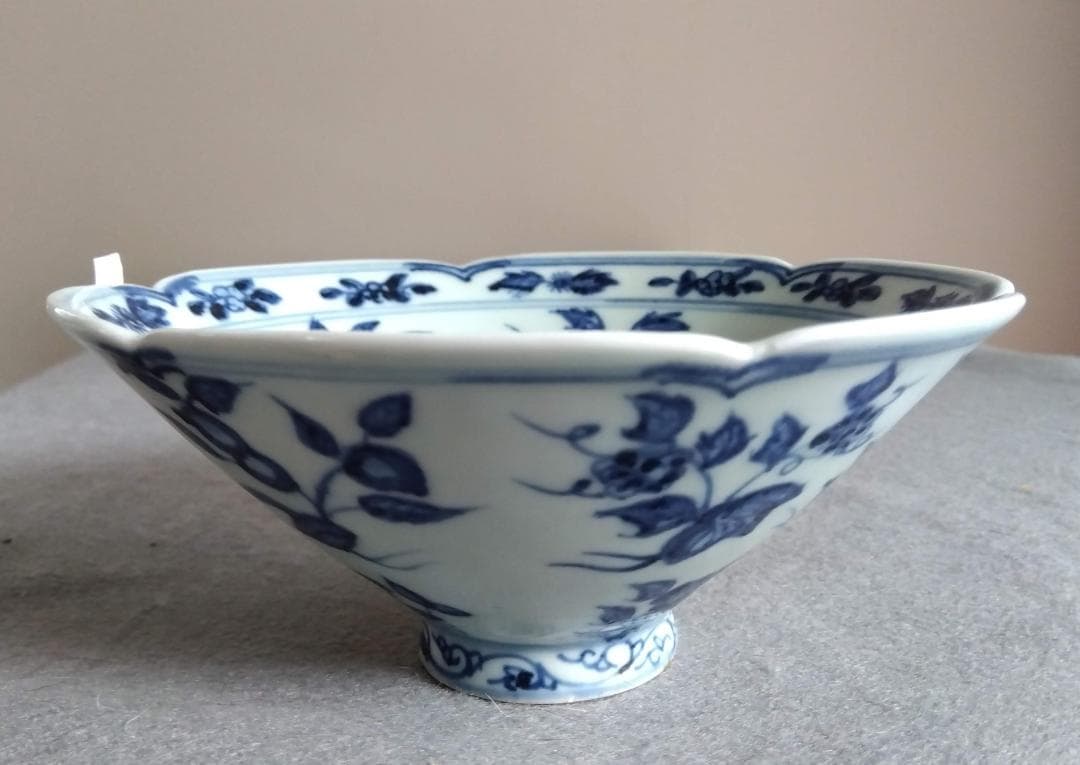 【Salvia Shop出品】中國古陶磁器　大明宣徳年製　青花四季六輪鉢