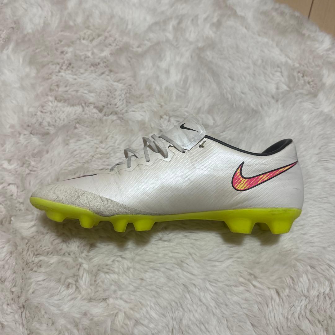 NIKE マーキュリアル ヴェイパー X