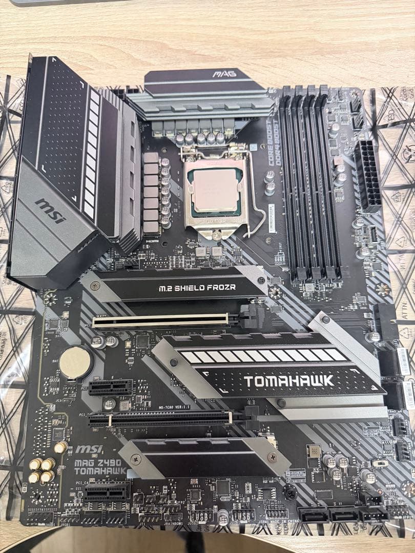 MSI MAG Z490 TOMAHAWK (CPUとメモリセット売)