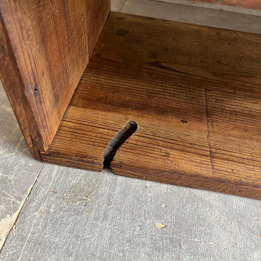 アンティーク 飾り棚 オープンラック 無垢材 シャビー z446